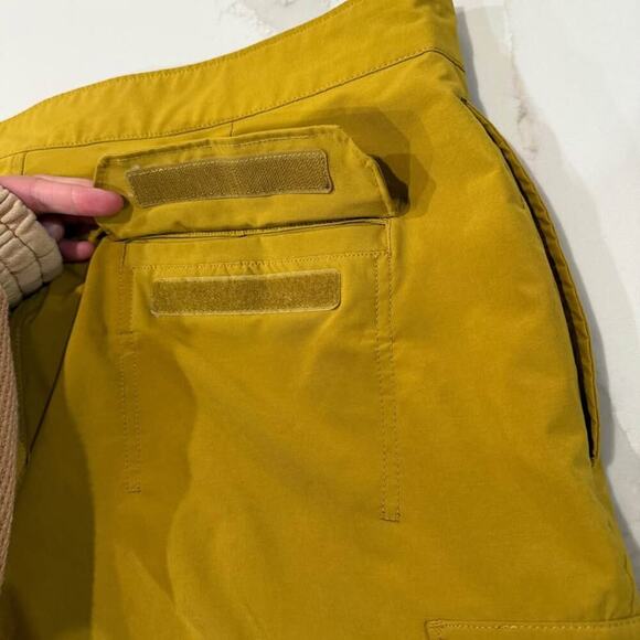 Duluth Trading Bull Moose Hybrid Flex 9” Board Shorts Mens 38 Yellow Swim Trunks - Picture 6 of 7